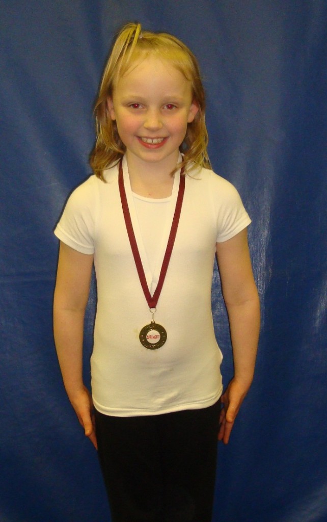 Monday 6pm beginners St Bede’s: Emma Christmas (7)